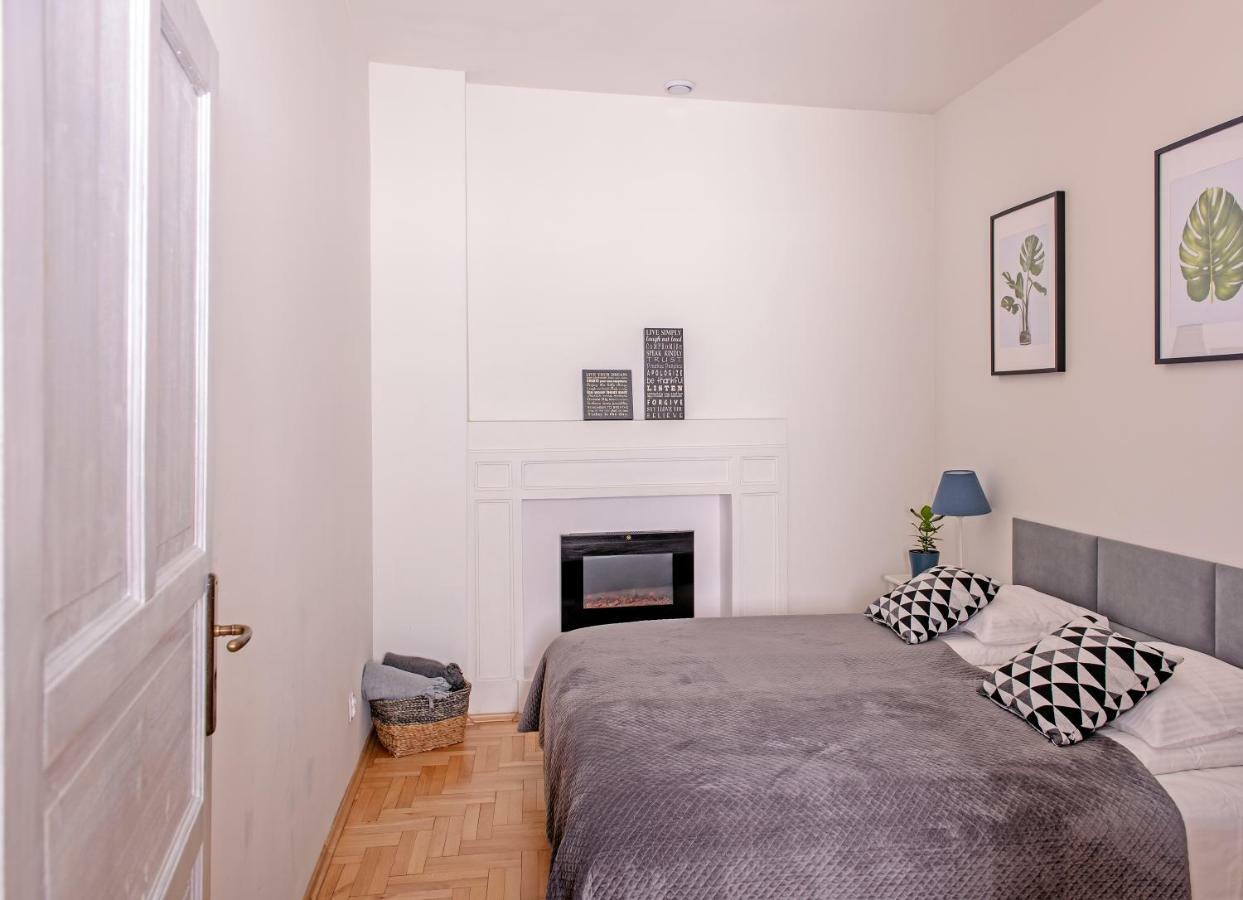 3D Florianska 15 Apartament Krakow Ngoại thất bức ảnh